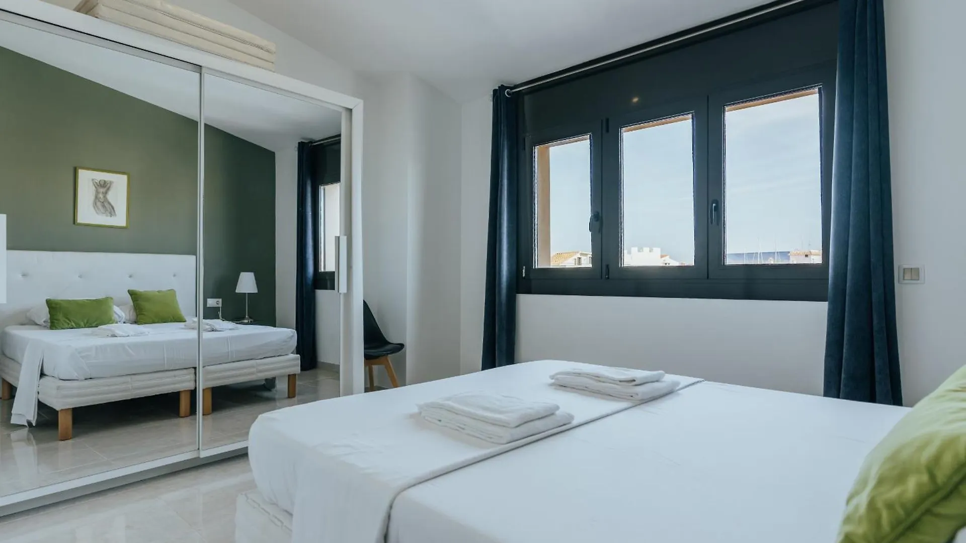 Holiday home Welcs Casa Adosada 184 Emp En El Canal Empuriabrava