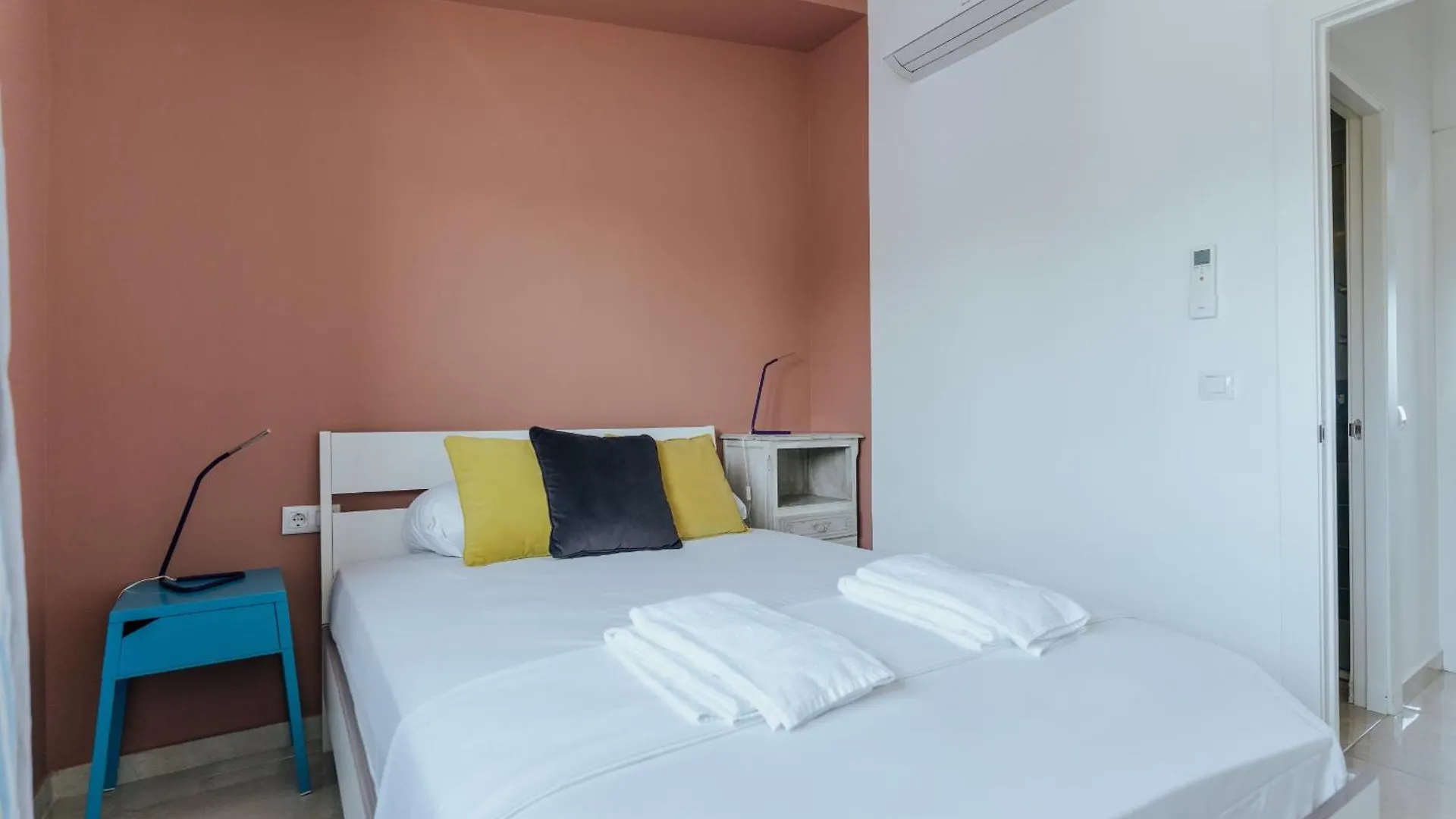 Holiday home Welcs Casa Adosada 184 Emp En El Canal Empuriabrava